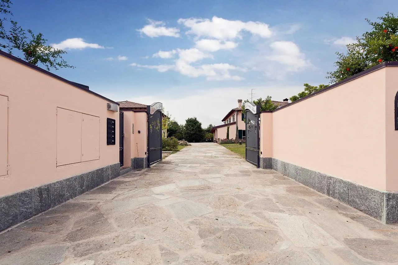 B&B Red Wine Country House Castel San Pietro Terme Bed & Breakfast
